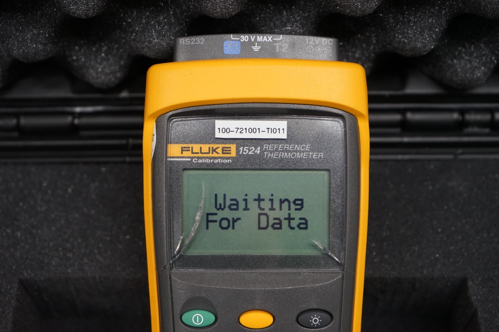 ^ Fluke Hart Scientific 1524 DualChannel Reference Thermometer (No Probe) #X5924