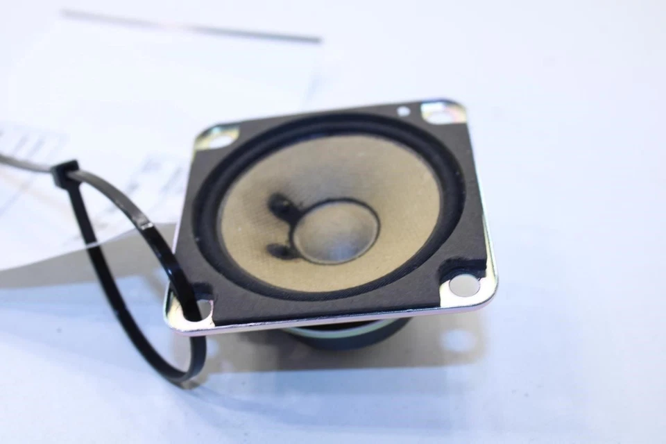 2005 - 2020 年日产 Pathfinder SV Dash 仪表盘高音扬声器 28152-5Z000 — 第 3/4 张图片