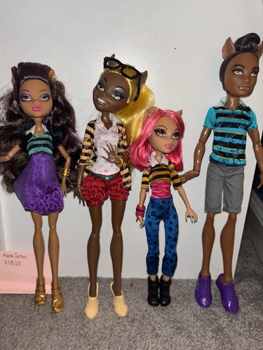 Monster High “A Pack Of Trouble” 4-Pack OOB Doll Set Howleen, Clawd, Clawdia