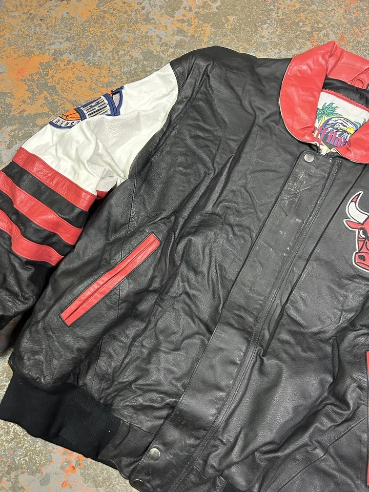 Vintage 90s Jeff Hamilton Chicago Bulls NWT Full Leather Jacket Conference NBA - Image 4 of 4