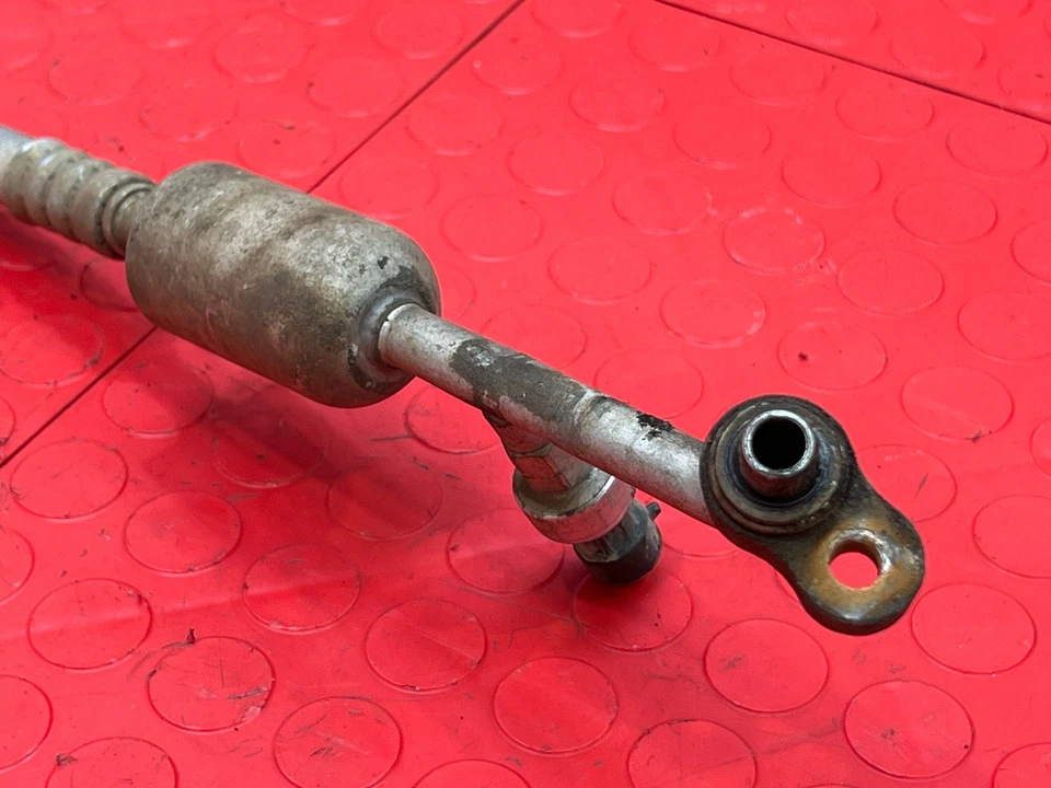 Mangueira de descarga CA 07-14 Chevy Tahoe GMC Yukon Cadillac Escalade fabricante de equipamento original 22876350 - Imagem 4 de 4