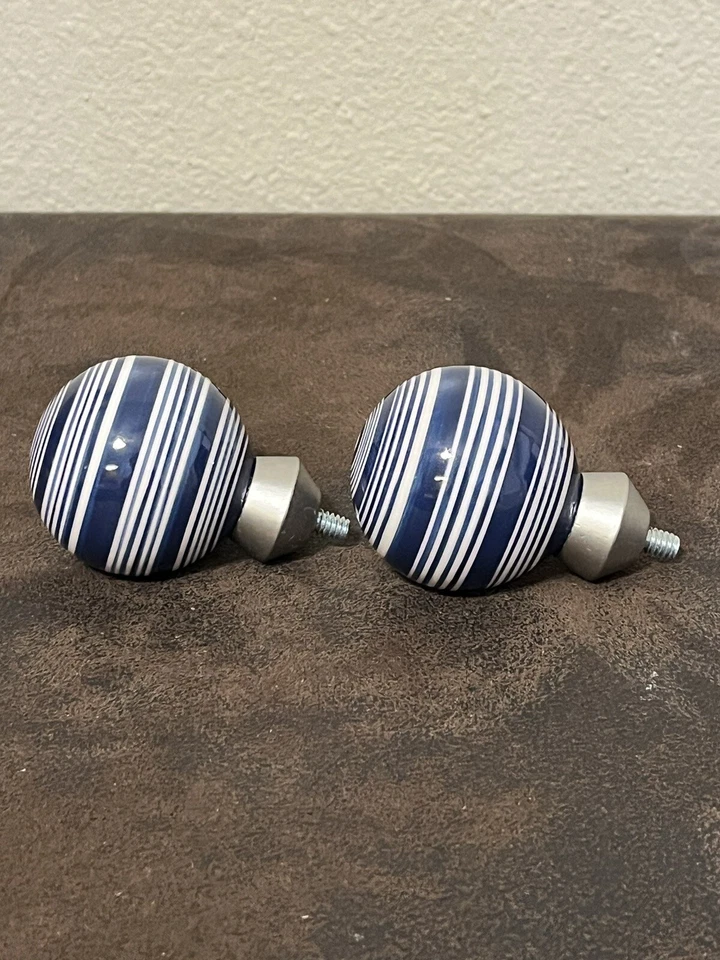 Lote (2) tiradores de cajón espiral azul pintado a mano de porcelana decoración esférica Foto 2 de 4