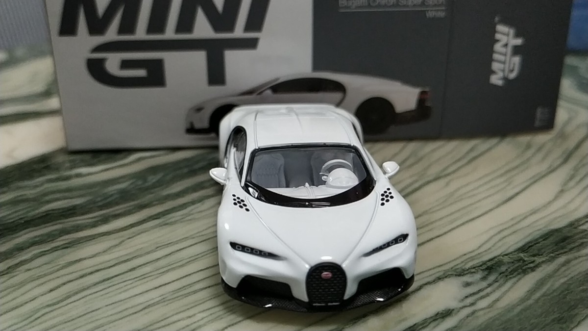 MINI GT 440 chase (opened) Bugatti Chiron Super Sport | eBay