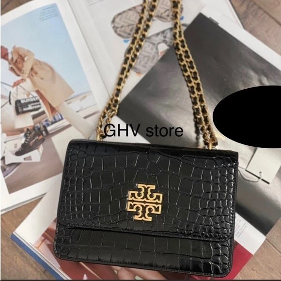 Tory Burch Croc Embossed Handbag in Green