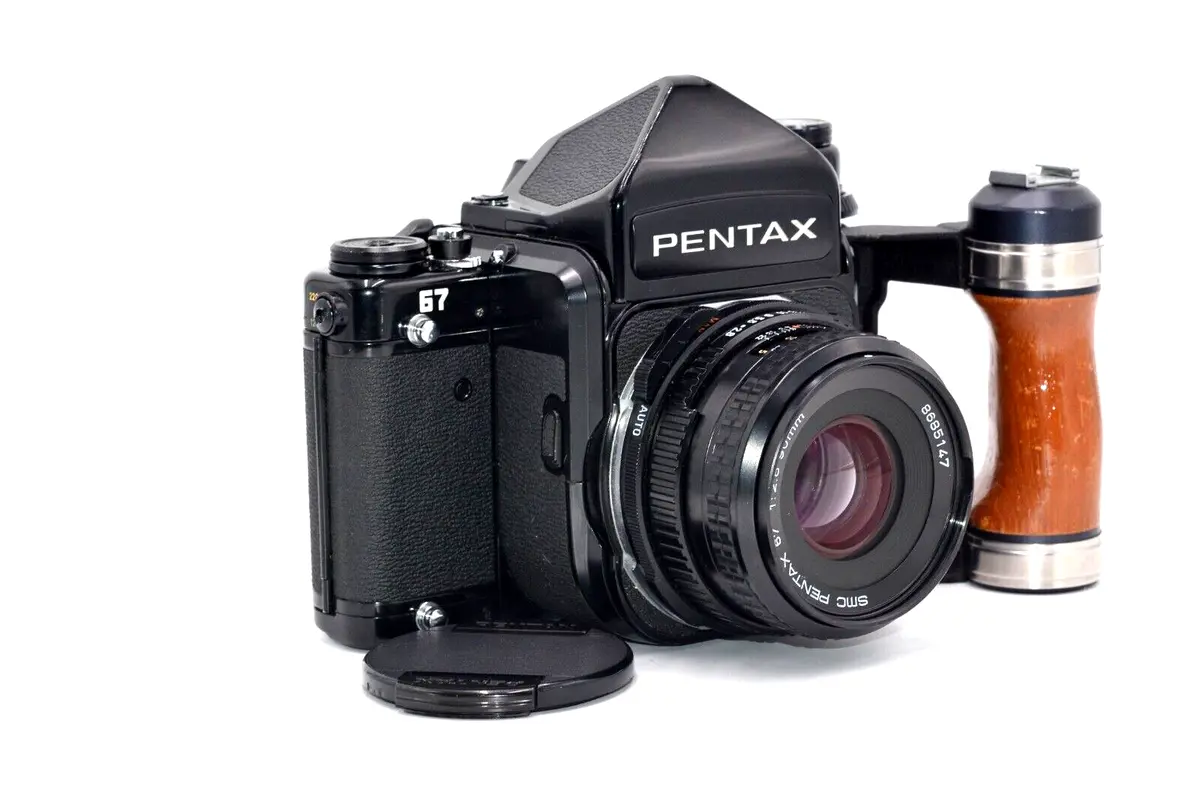 【Near MINT w/ Grip】Pentax 67 TTL MUP Late Model w/smc Pentax 67 90mm f/2.8  JAPAN