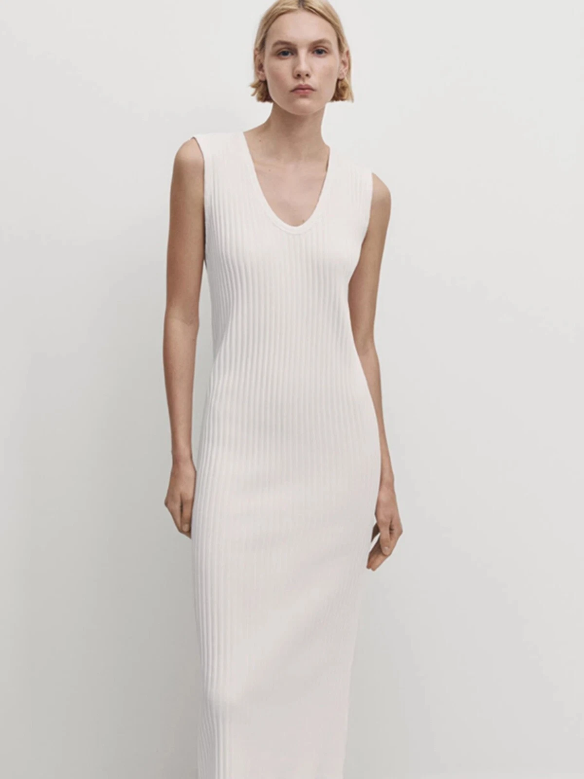 OFF WHITE Abito smanicato donna Massimo Dutti scollo a V aderente canotta maglia