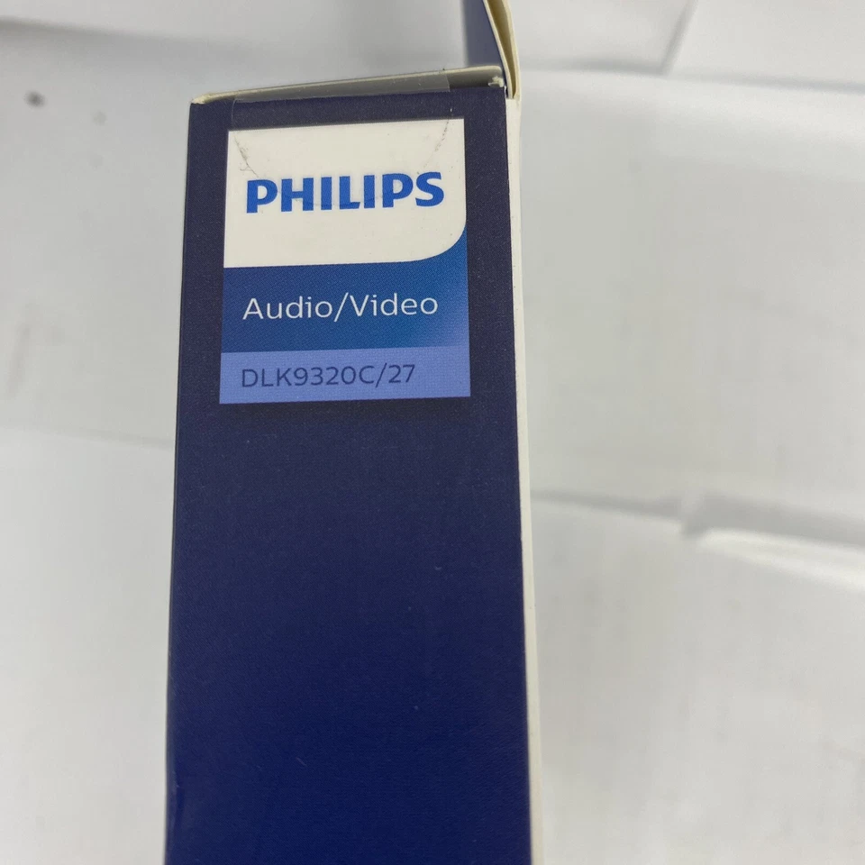Philips DLK9320C/27 USB-C To USB-A 4 Port Hub Audio/Video 480 Mbps Brand New - Image 3 of 4