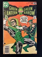 GREEN LANTERN 101 2.0 DC 1978 HOLE PUNCHES GREEN ARROW GLS