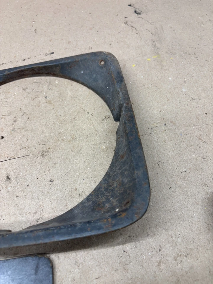 1969 1972 K10 C10 Chevrolet BLAZER CABEÇA LUZ ACABAMENTO MOLDURAS AÇO PINTADO - Imagem 4 de 4