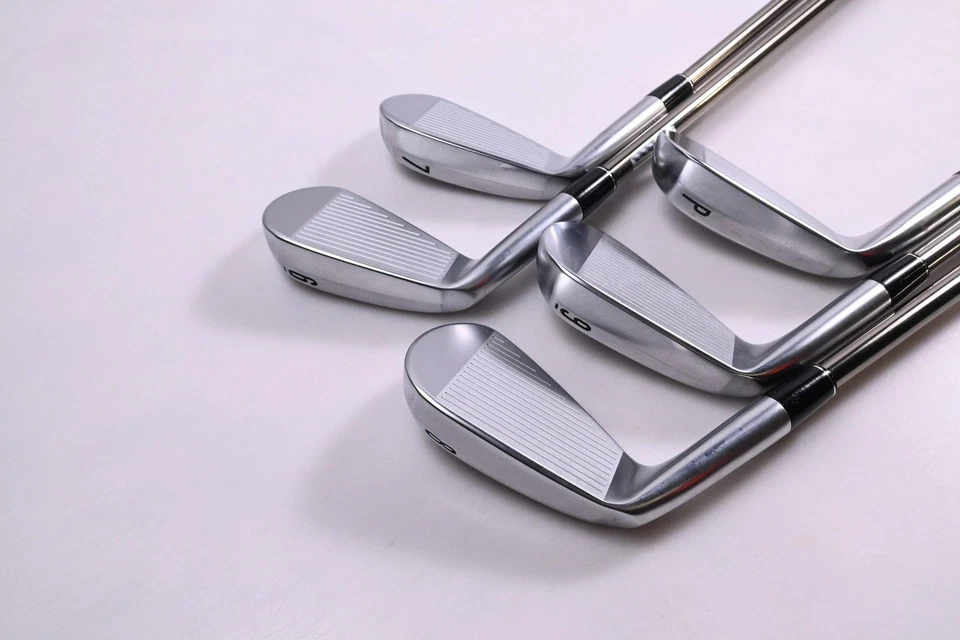 Srixon ZXI5 Irons / 6-PW / Regular Flex UST Recoil ES 760 Shafts - Image 4 of 4