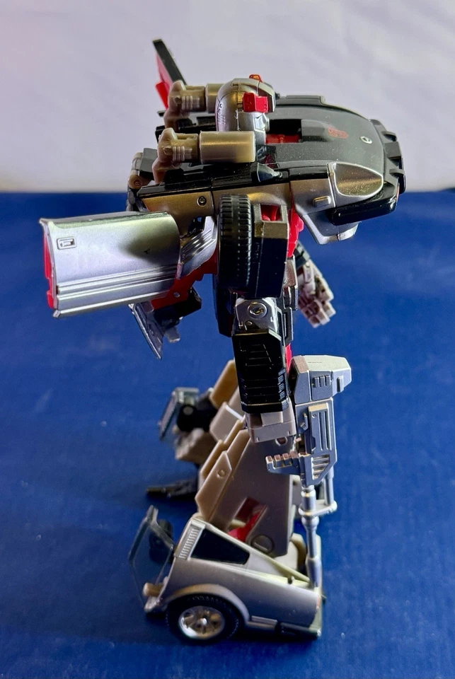 Transformers Masterpiece Bluestreak MP 18 Streak com mãos atualizadas autênticas - Imagem 4 de 4