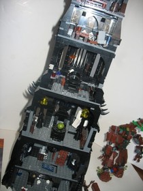 LEGO The Lord of the Rings: Tower of Orthanc (10237)
