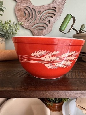 Vintage PYREX #402 Autumn Harvest Wheat Nesting Mixing Bowl 1.5 QT RUST color