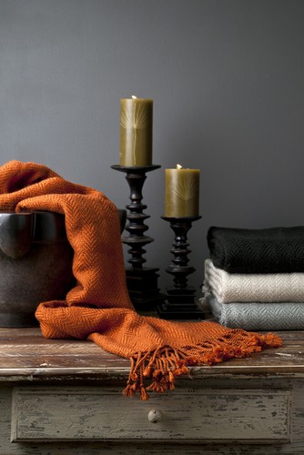 Carpet Oranges Tonal Chevron Solid Throw Blanket TUR-8403 - Aprx 50" x 60" - Picture 3 of 4