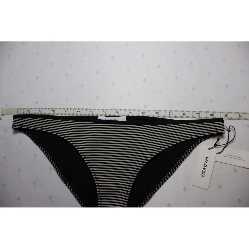 Conjunto de bikini a rayas Marysia traje de baño de dos piezas ropa de resort de playa Foto 4 de 4