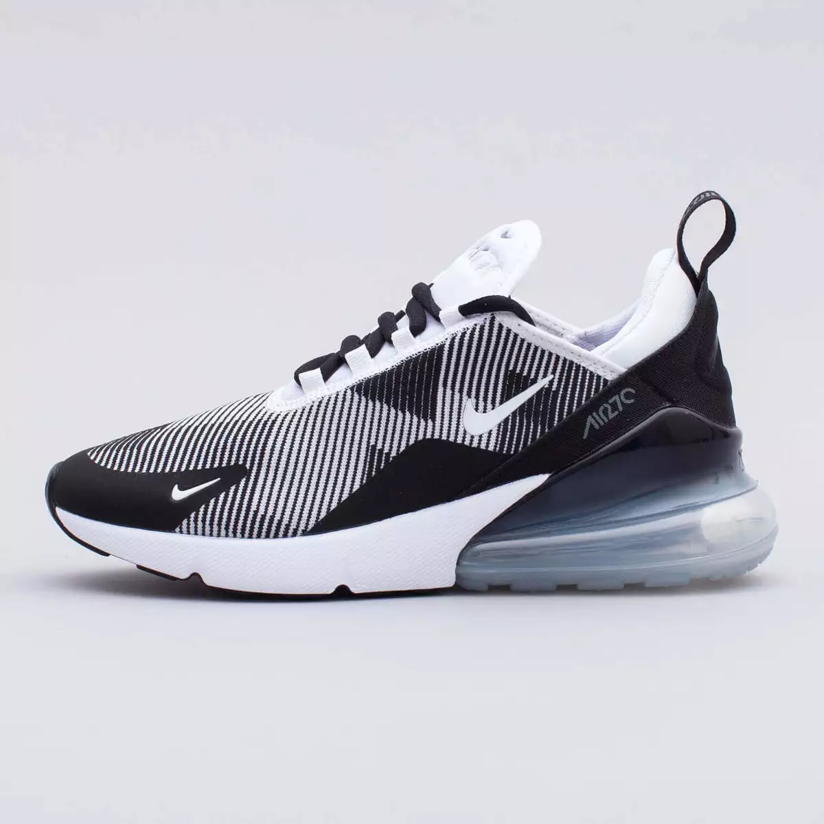 Nike Air 270 KJCRD Black White Grey OREO AR0301-007 GS 7Y Youth = Women 8.5 |