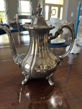 Vintage Large Silverplate Ornate Footed Goosemouth Coffee Teapot app. 11”x11”x6”