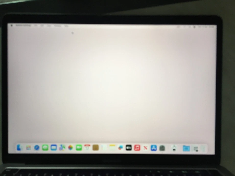 Apple MacBook Pro 13" 2020 · i5 · 16GB · 500GB, photo 4 sur 5