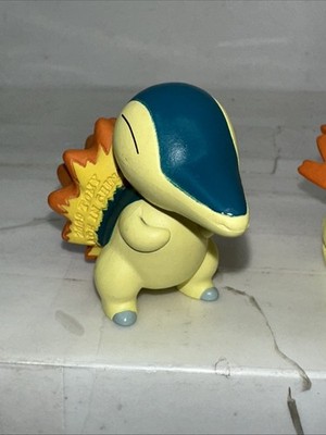 Tomy Pokemon 9 Figure Evolution Gen 2 Starters Cyndaquil Totodial