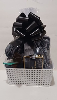 Dove Men+Care Complete Grooming Gift Set Basket - 10 Piece Care Kit - New