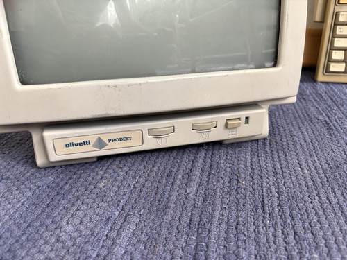 Vintage Olivetti Prodest Computer PC1 & Monitor Model 1012. See Video. - Photo 18/23