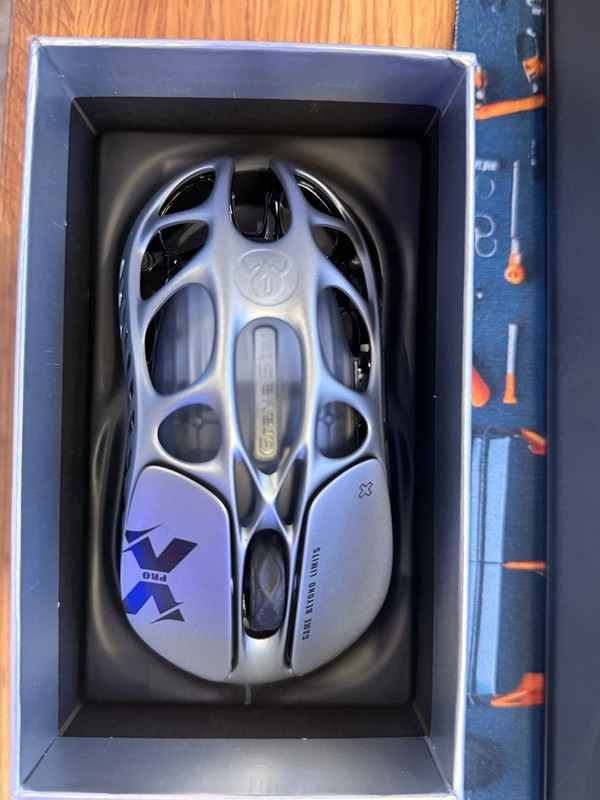 Grava star Mouse Mercury X Pro