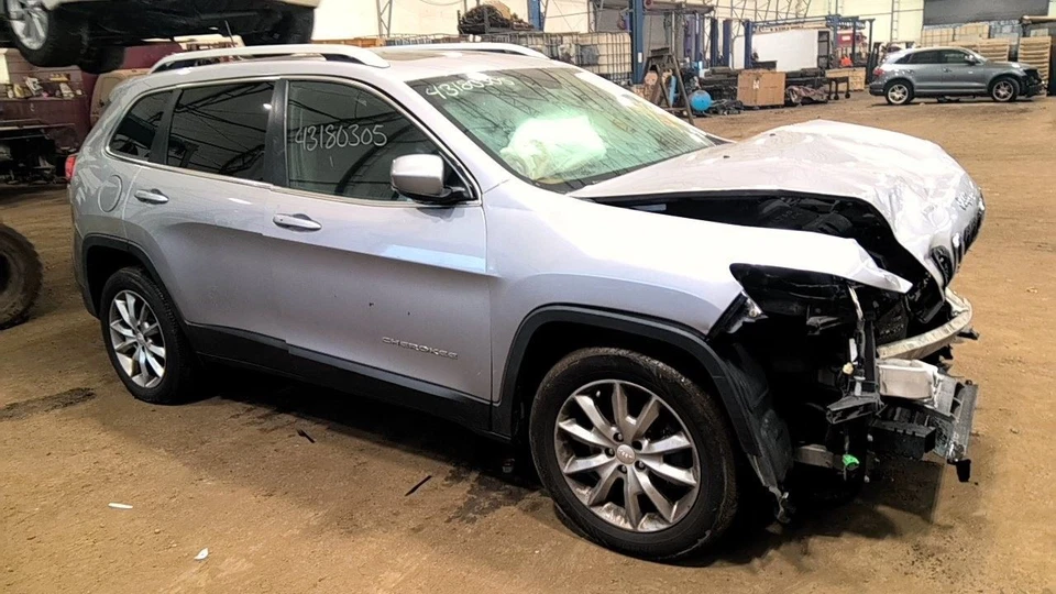 Alternator Fits 15-22 PROMASTER CITY 6867697 - Image 2 of 4