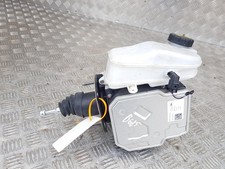 JAGUAR F-PACE DIESEL BRAKE MASTER CYLINDER MK1 MK832D522AJ