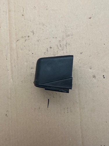 94-96 CORVETTE C4 STEERING COLUMN TURN SIGNAL COVER 26035293 - Picture 3 of 5