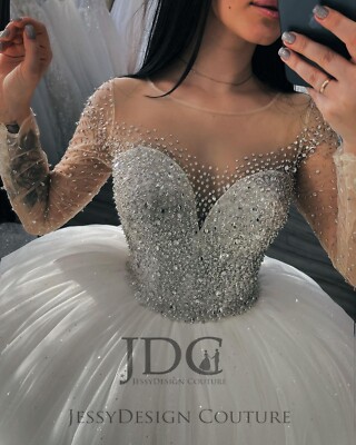 Made-to-Measure Pastel Green Beads and Crystal Embellish Kalidar Gown