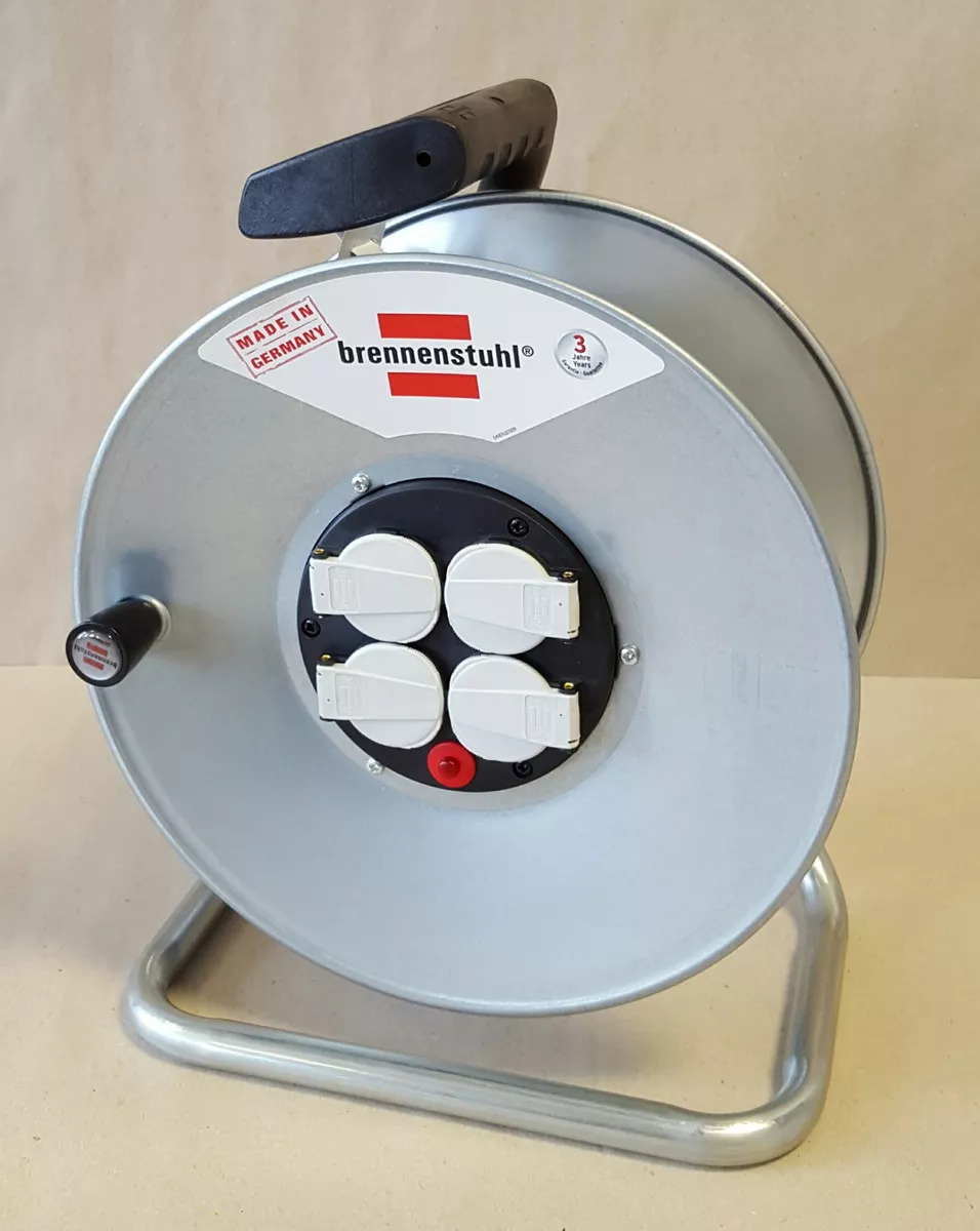 Brennenstuhl® Garant S 4 Kabeltrommel Stahl leer ohne Kabel 4x 