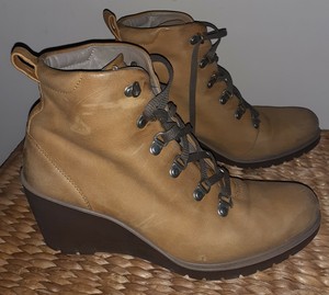 ecco wedge booties