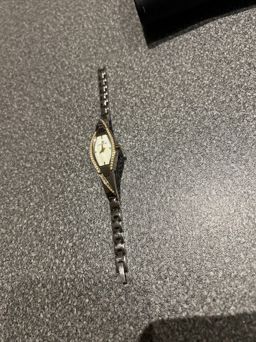 Accurist Ladies Watch View 6