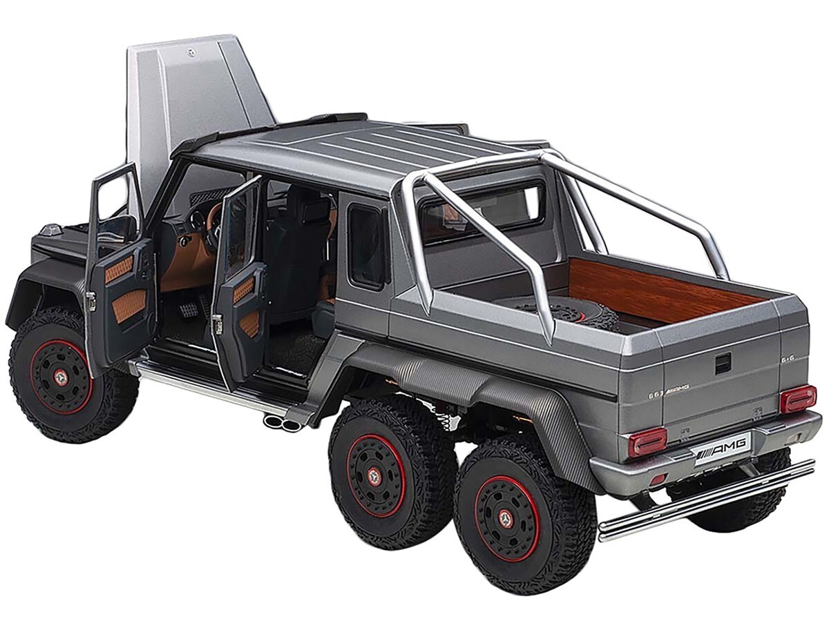 1/18 Mercedes Benz G63 Amg 6X6 Designo Platinum Magno Gray