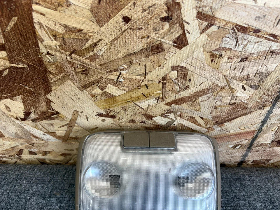 TOYOTA SEQUOIA 2008-2014 ROOF REAR OVERHEAD DOME READING LIGHT LAMP OEM - Image 4 of 4