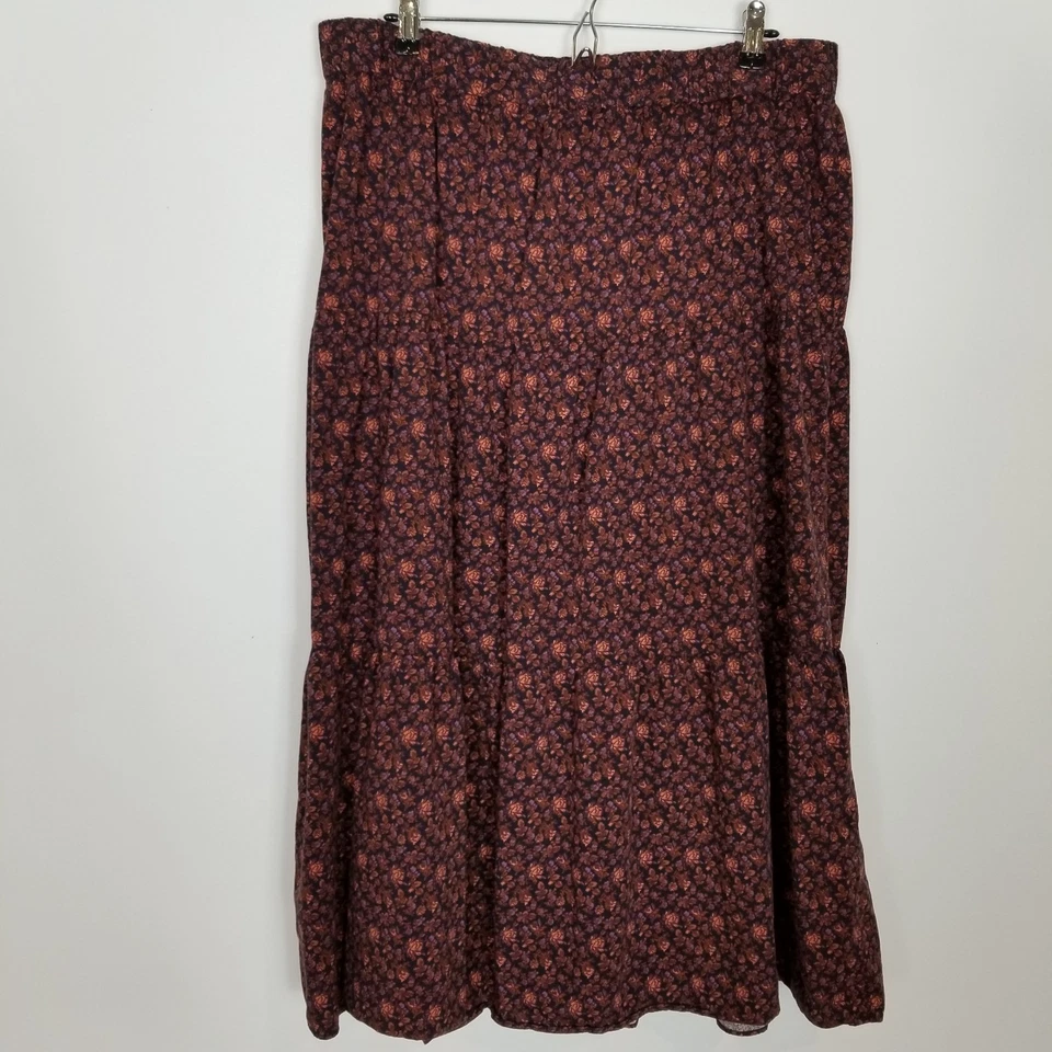 Maxi Falda Madewell Pull-On Niveles Talla XL Floral Huerto Cintura Elástica Casa de Campo Foto 4 de 4