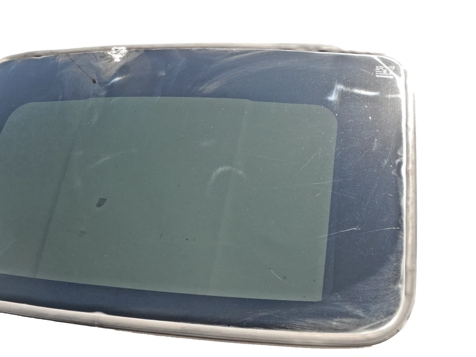 1997-2001 Honda Prelude Moon Sun Roof Glass window Base & Type SH - Image 4 of 4