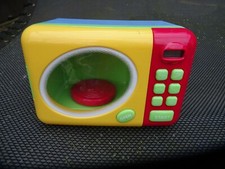 Kinder Spielzeug Mikrowelle mit Licht und Ger&auml;uschen elektrisch mit Batterie