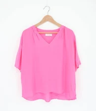 VELVET By Graham & Spencer Jaycee Split Neck Blouse Top Pop S $99 D10