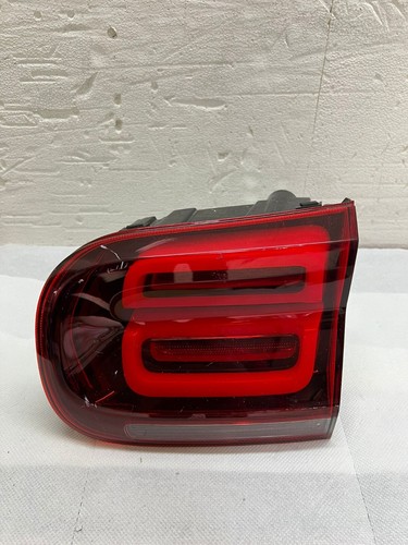 STOP FANALE FANALINO POSTERIORE PORTELLONE INT DX CITROEN C5 AIRCROSS 2021 - Imagen 1 de 3
