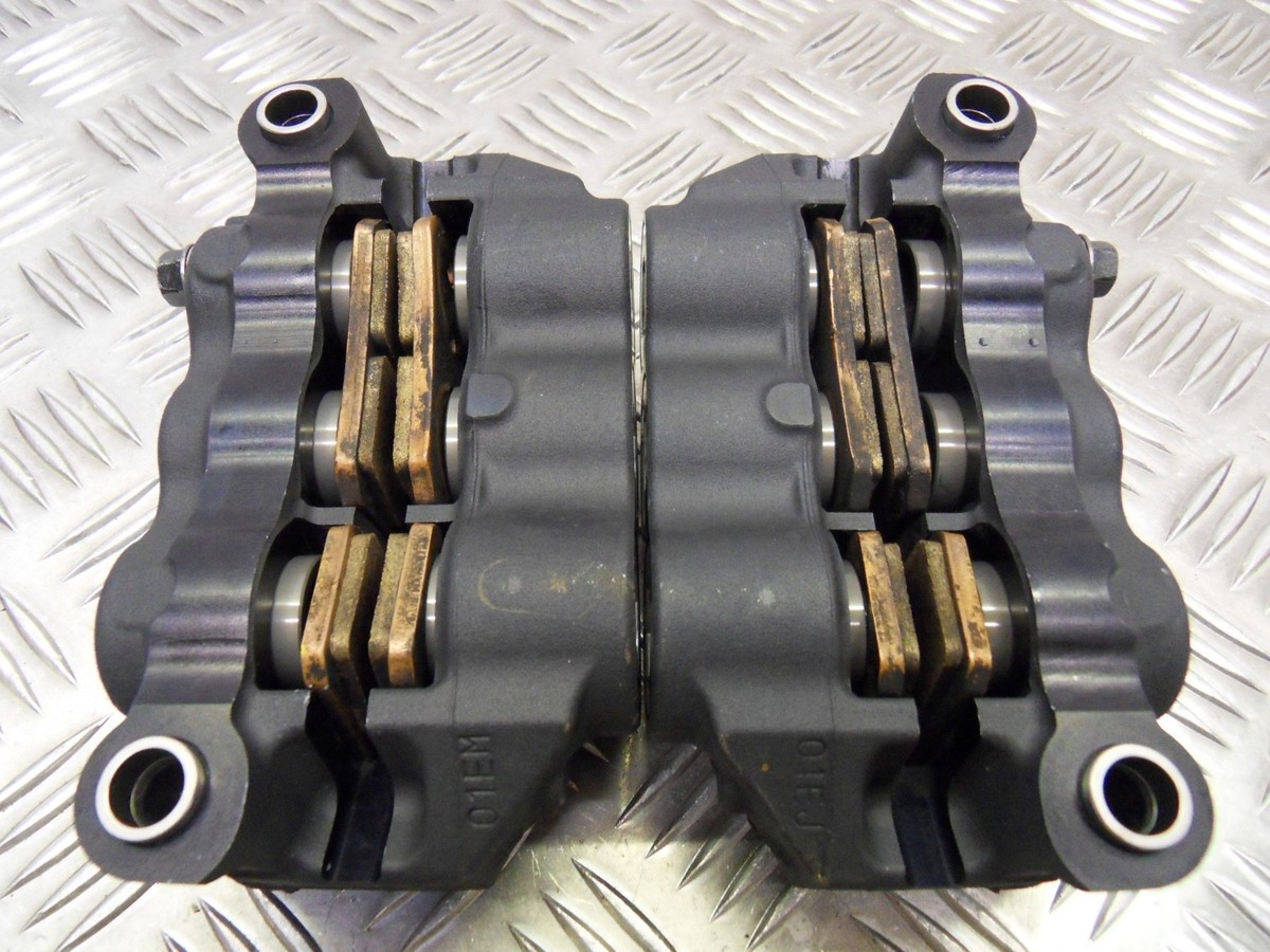 Genuine Yamaha MT01 YZF R1 Monobloc 6 Piston front brake