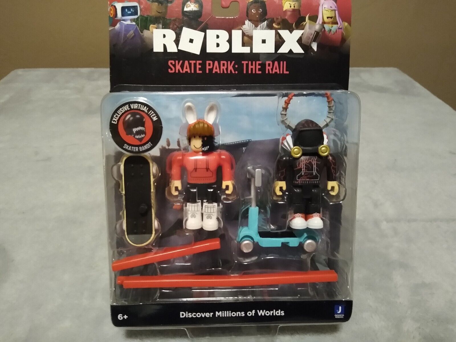 Compre Roblox - Figura Skate Park: The Rail aqui na Sunny Brinquedos.