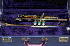 VINTAGE FE OLDS CORNET STUDIO MODEL
