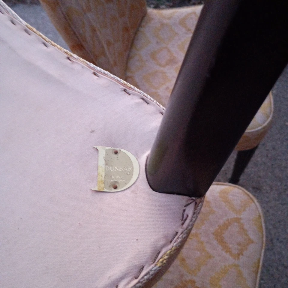 Juego de 4 sillas Dunbar de colección tela original 36" Wormley entregamos tenemos 4 MCM más Foto 3 de 4