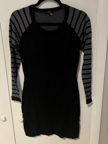 Tart Women’s Small Black Gray Long Sleeve Sweater Dress - Picture 1 of 4