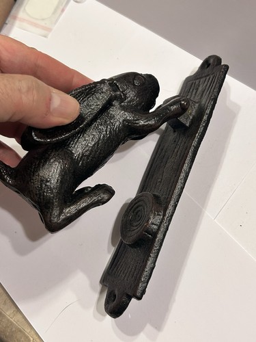 RUN RABBIT, RUN CAST IRON DOOR KNOCKER - 7" TALL - IRON - Picture 4 of 24