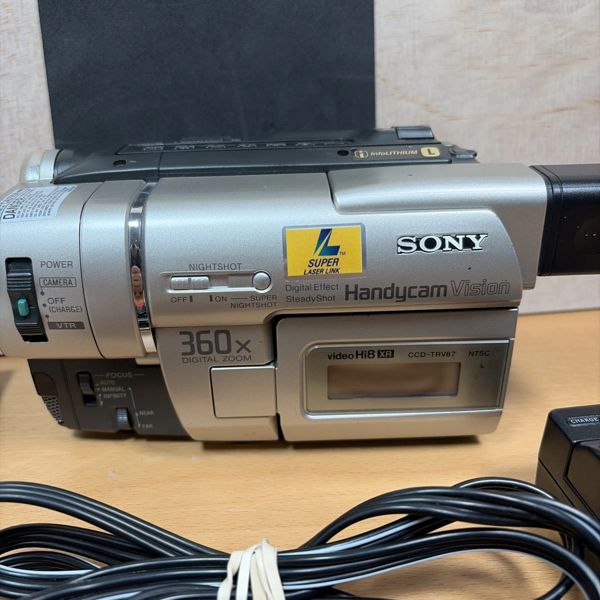 Preços baixos em Câmeras de Vídeo Sony Hi8 80x Zoom Digital | eBay