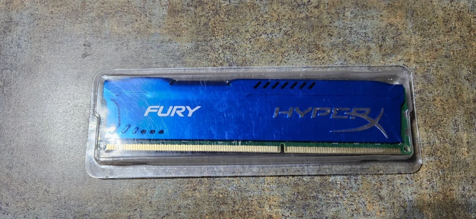 Kingston HyperX Fury Blue HX313C9F/4 4GB DDR3-1333 RAM Memory CL9 NEW Open Box - Image 3 of 3