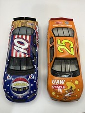2 Harlem Globe Trotters 10 NASCAR Diecast Car  UAW Delphi Speedy Gonzalez 8.5"