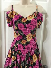 Women's  fit & flare floral dress drop shoulder rayon black Britland Vtg size 11
